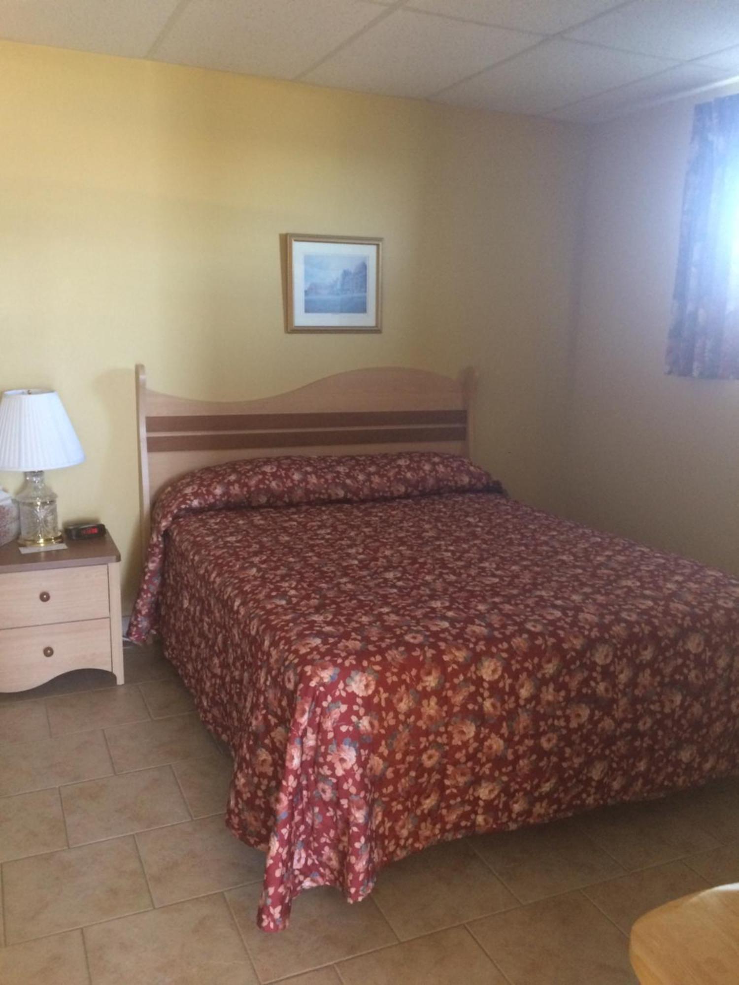 Hotel-Motel Fleur De Lys Perce Dış mekan fotoğraf